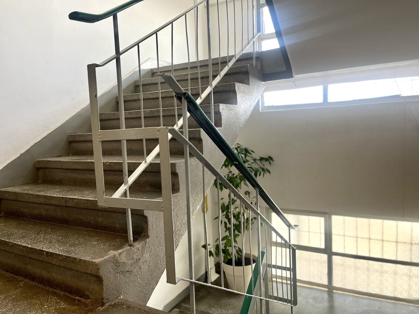 2 camere, primitor si vibrant, vedere panoramica, in P-ta Victoriei - Poză 17