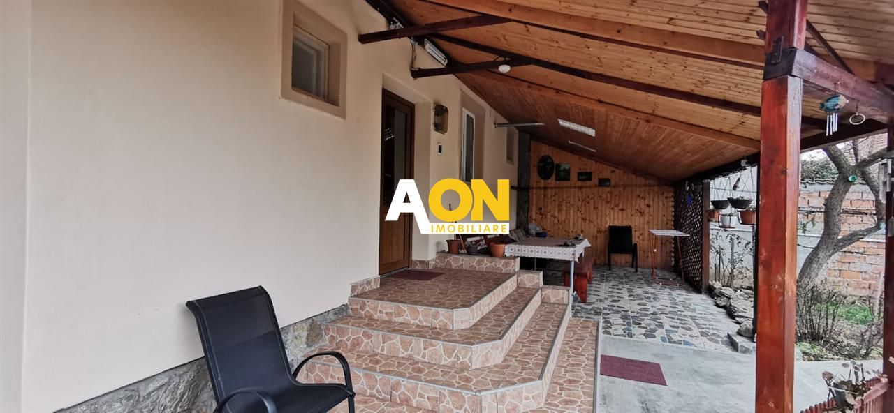 Casa in Centru zona linistita - Poză 12