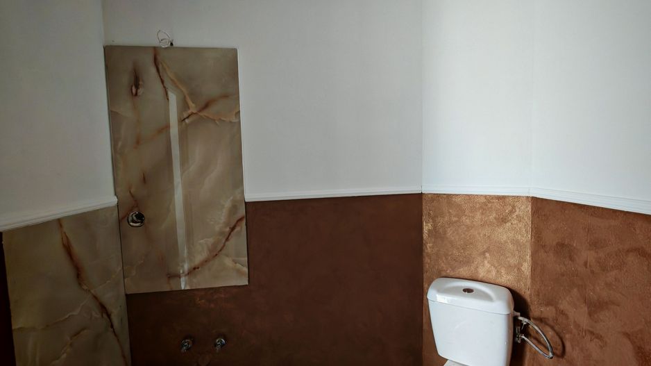 Corp de casa P+M 4 camere , ASTRA - Carpatilor -LIDL- ,curte comuna. - Poză 32