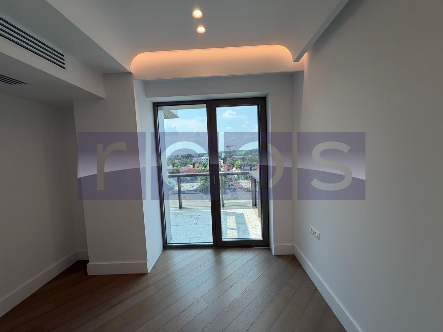 VANZARE APARTAMENT 105MP | CORTINA | 3CAMERE | NEMOBILAT | TERASA 26MP - Poză 9