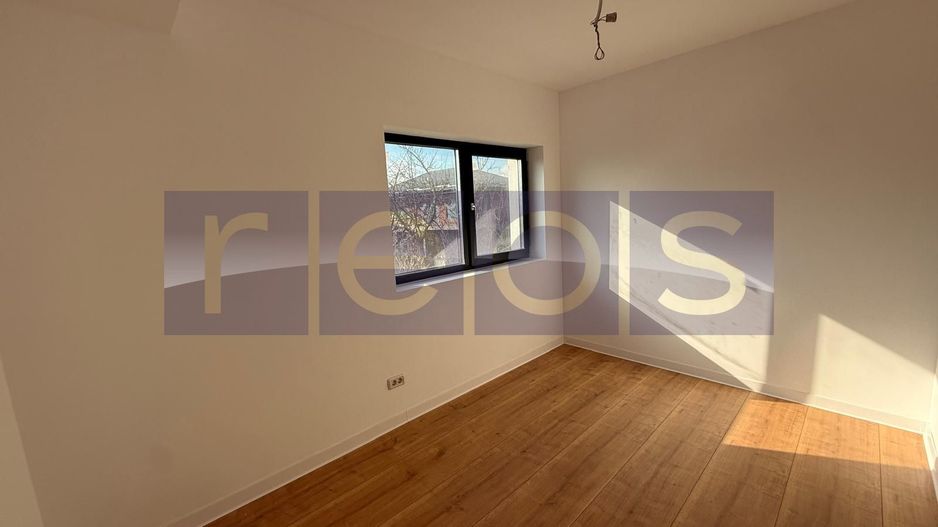 VANZARE VILA TIP DUPLEX 4 CAMERE | TRAPEZULUI | SALAJAN | SECTOR 3 - Poză 6