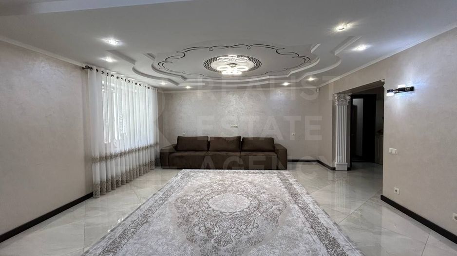 Vânzarea, casa/villa, 4 camere, str. Taras Șevcenco, Pământeni - Poză 40