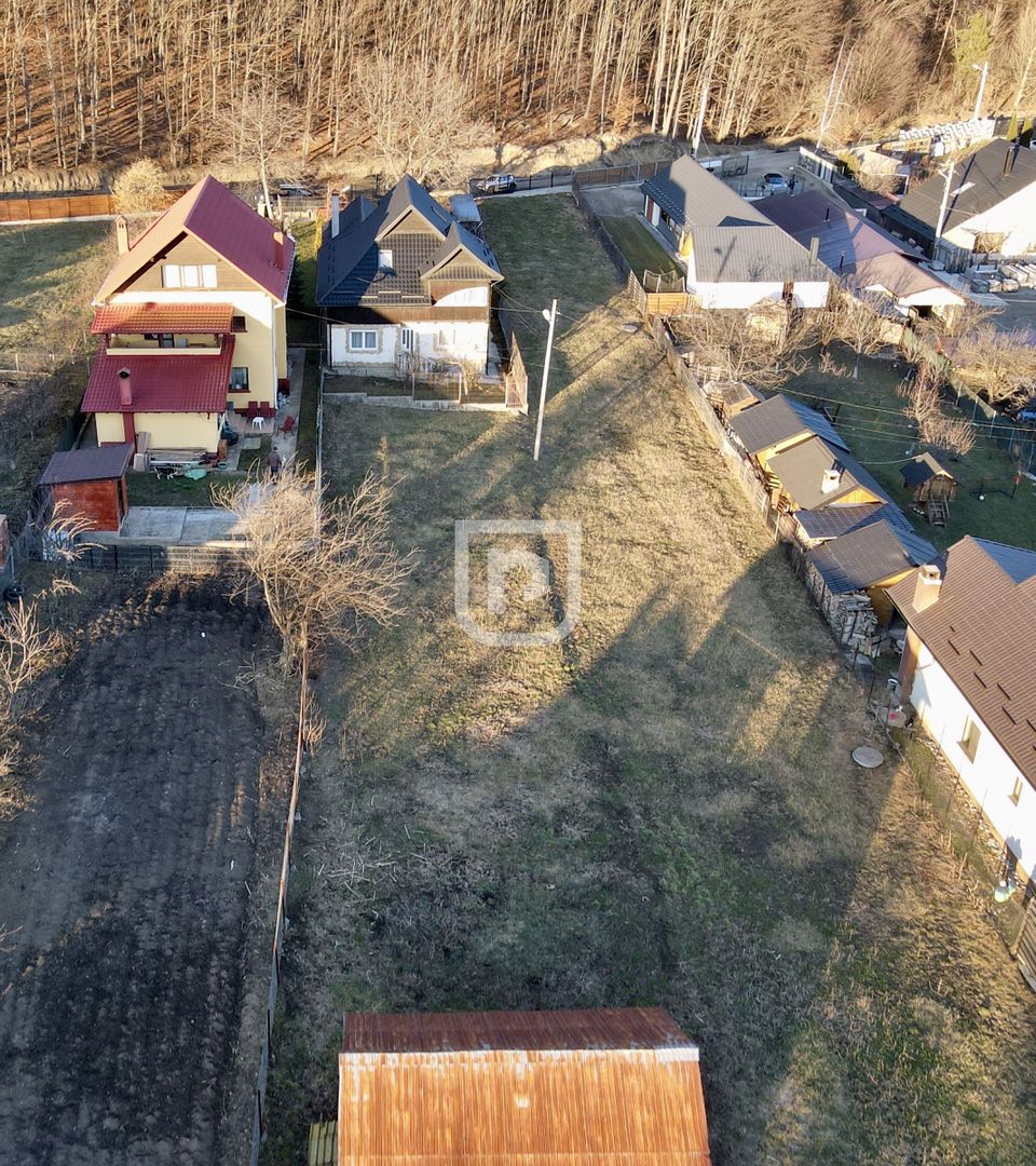 Casa de vacanta spatioasa de vanzare 6 dormitoare in Gura Humorului - Poză 4