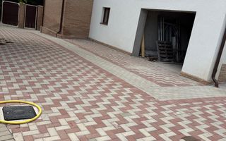 Casă 8 camere | Bujoreni, Vâlcea | 360 mp, teren 1000 mp - Poză 5
