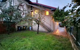 Casă calcan, Curte,  grădină, Iris!! - Poză 17