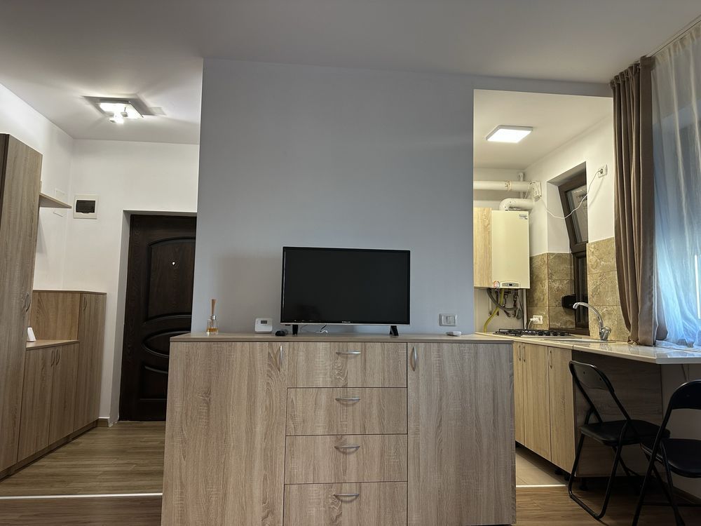 Giroc-Hotel IQ | 1 Camera | Mobilat si Utilat - Poză 4