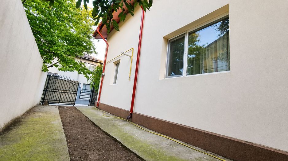 Duplex Spațios în Giulești-Sârbi - Poză 13