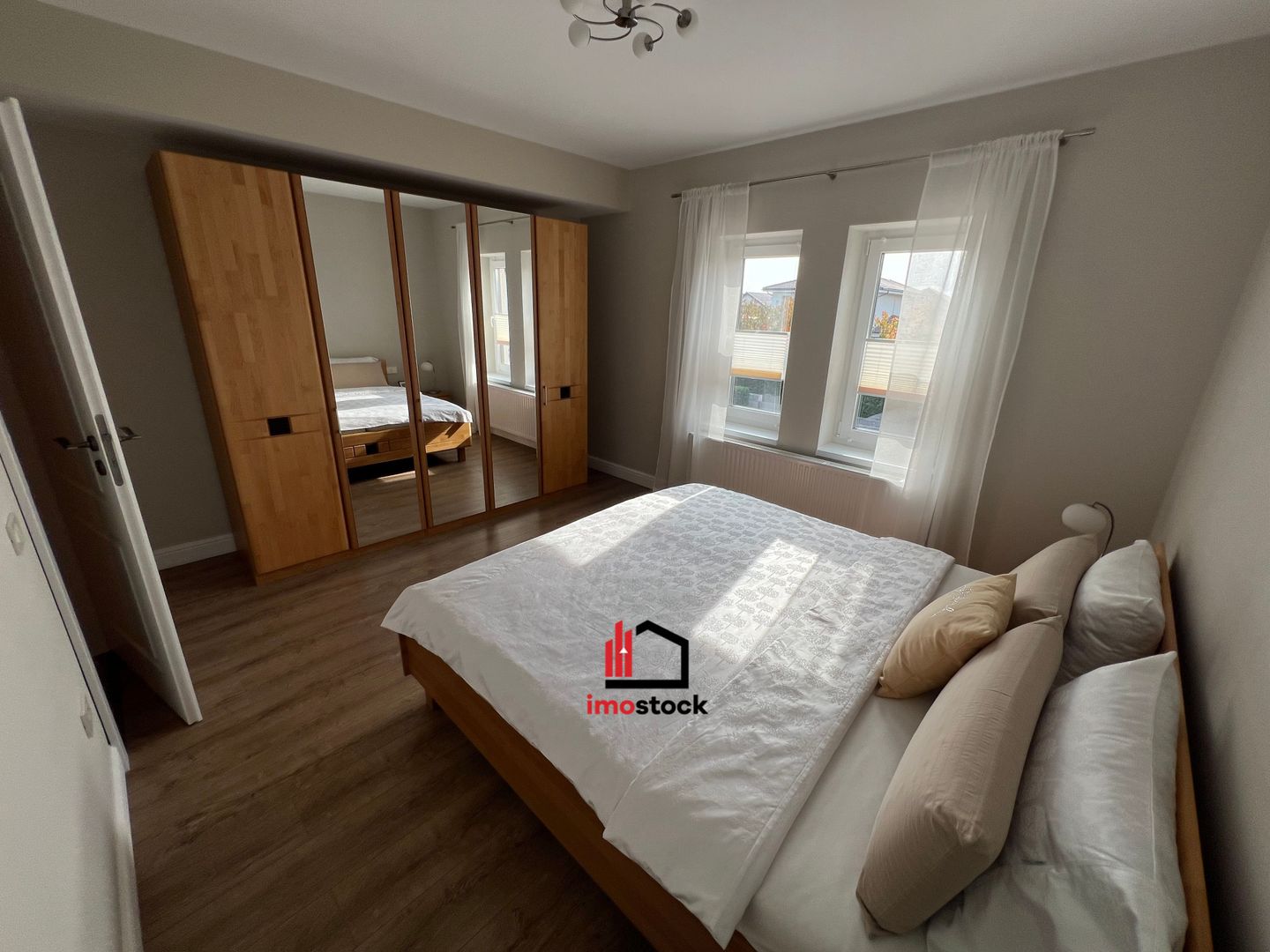 Vila superba Dumbravita - Poză 5