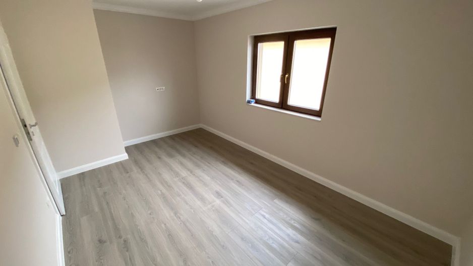 Duplex cu carport Dumbravita - IKEA - Poză 13