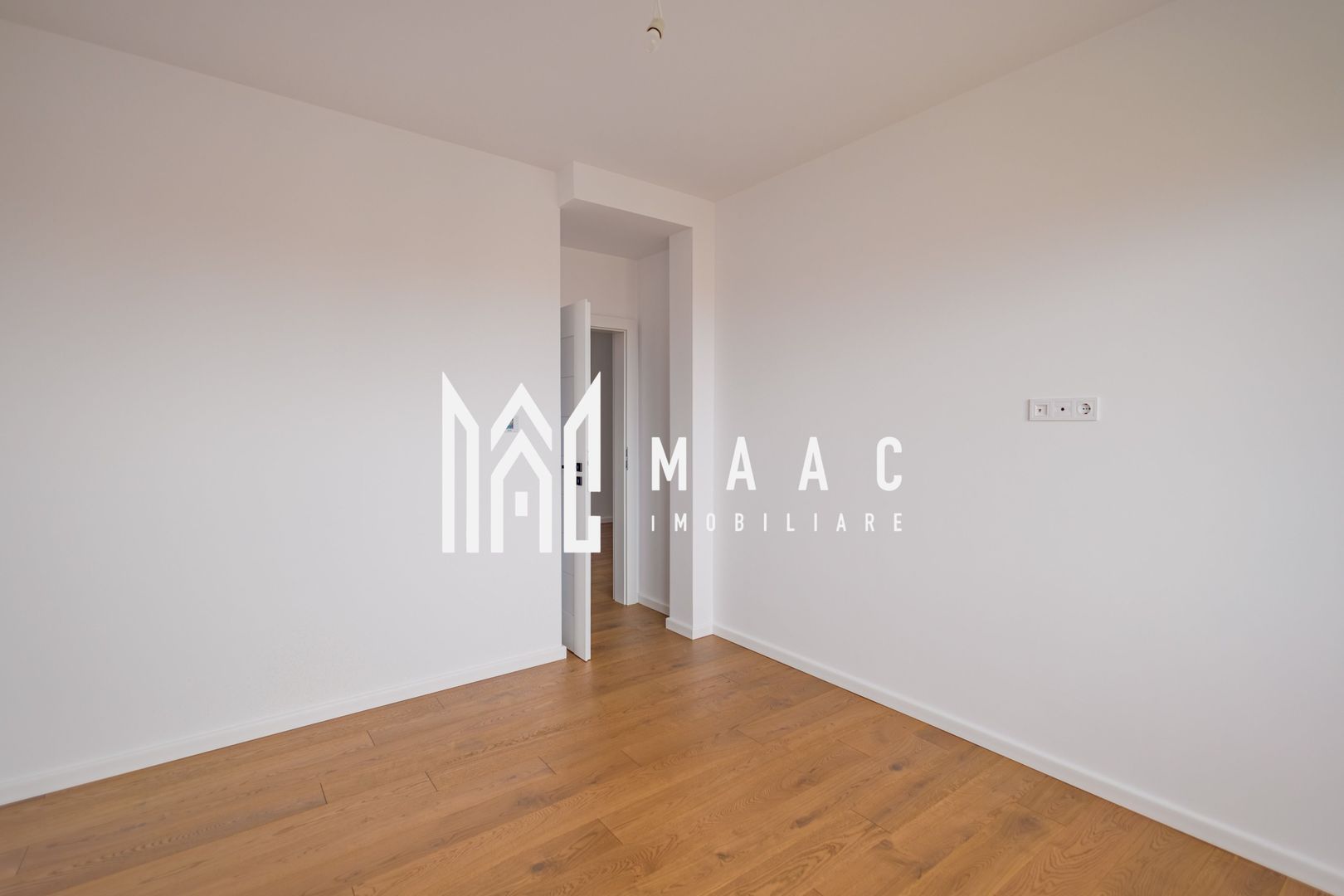 Penthouse | 4 camere | Balcon | Parcare | Terasa | D. Stanca - Poză 9