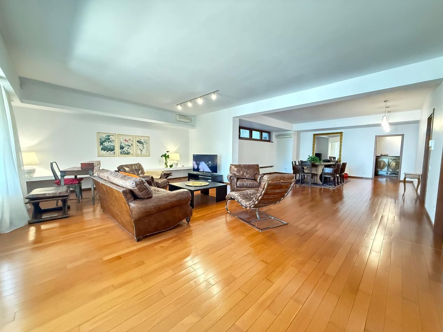 DE ÎNCHIRIAT ‖ APARTAMENT PREMIUM ‖ ULTRACENTRAL VICTORIEI ‖ PARCARE + BOXA - Poză 6
