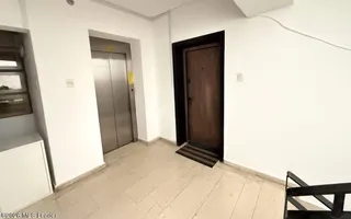 Polona - Duplex 256 mpu, 6 camere, etaje 6+7, panorama, terase 52 mp - Poză 18