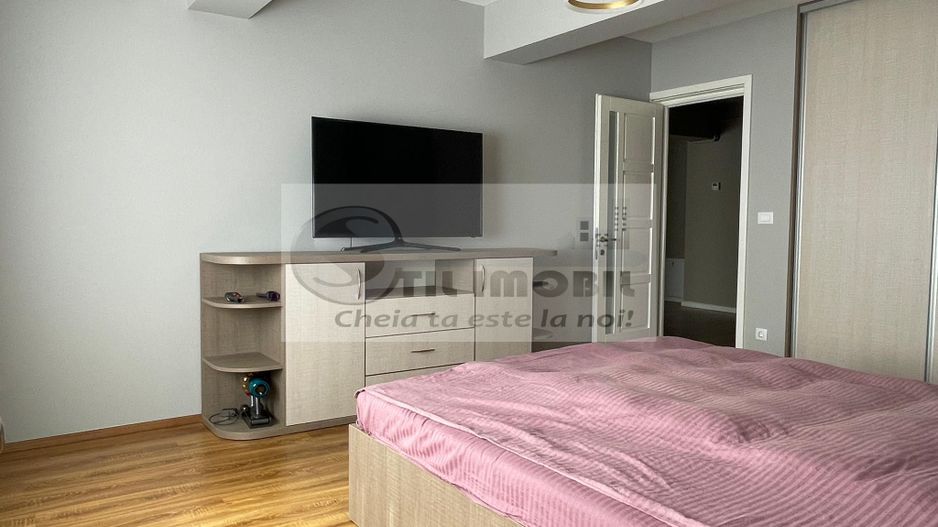 Apartament tip Penthouse zona Cug 130 mp - Poză 7