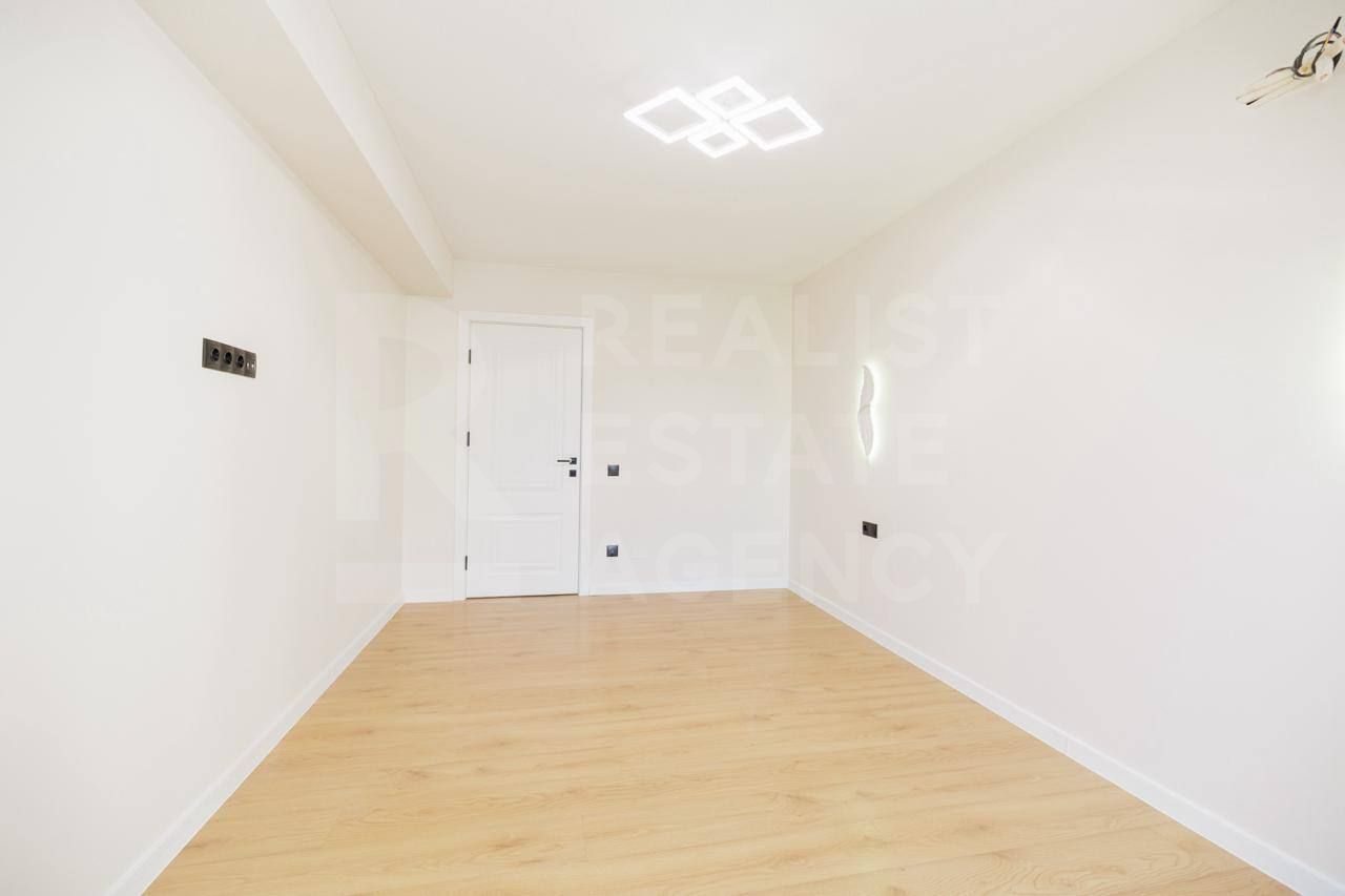 Vânzare, apartament, 3  cameră, strada Băcioii Noi, Botanica - Poză 2