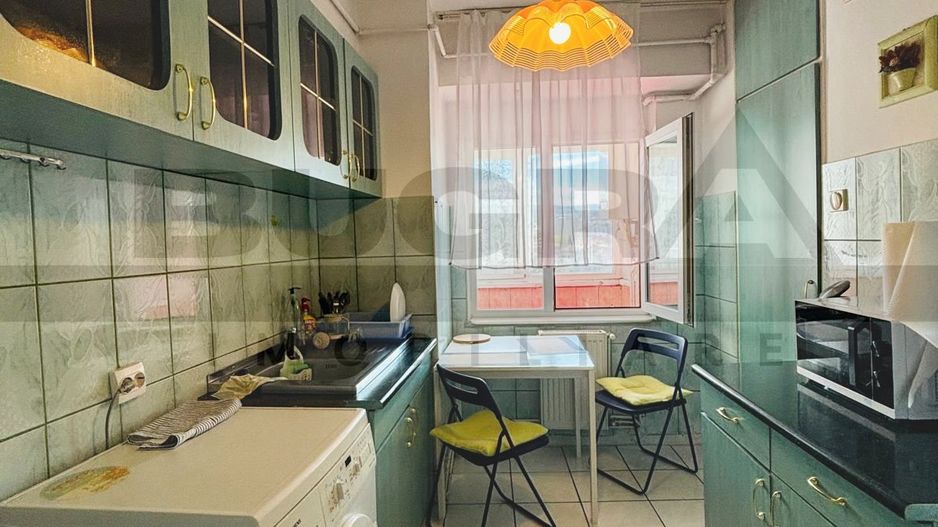 Apartament 2 camere decomandate, balcon, zona Titulescu - Poză 4