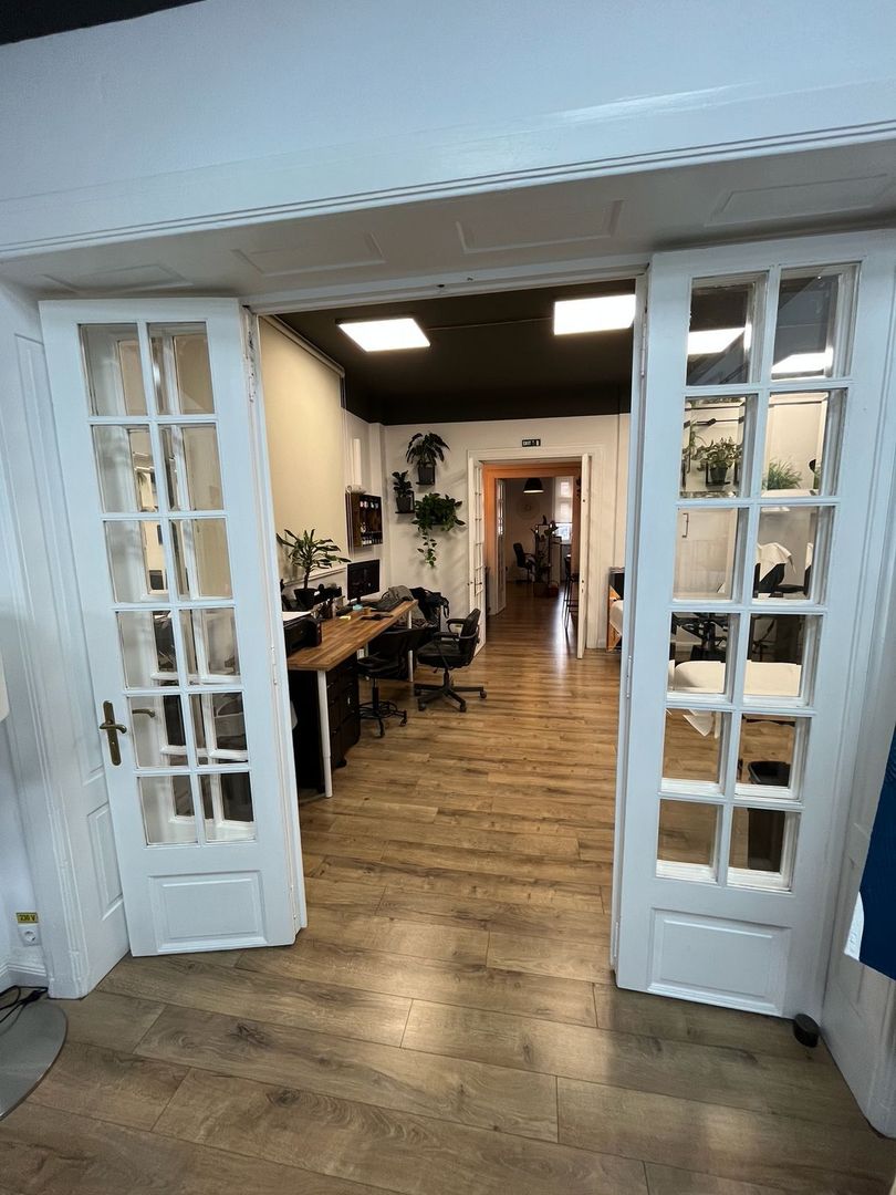 APARTAMENT/ SPATIU BIROURI | 116MP | ROMANA - Poză 22