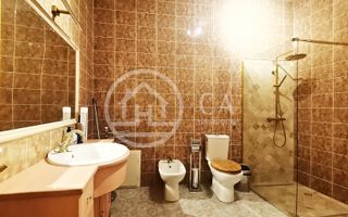 Apartament de închiriat cu 4 camere în zona Ultracentrală, Oradea - Poză 15