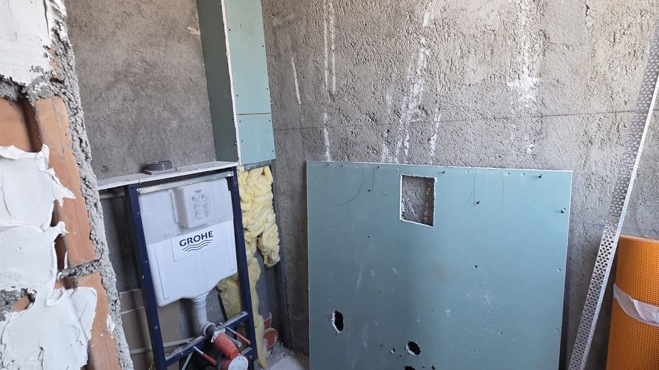 Casa in regim P+1ER de vanzare in Baltoesti - Poză 16