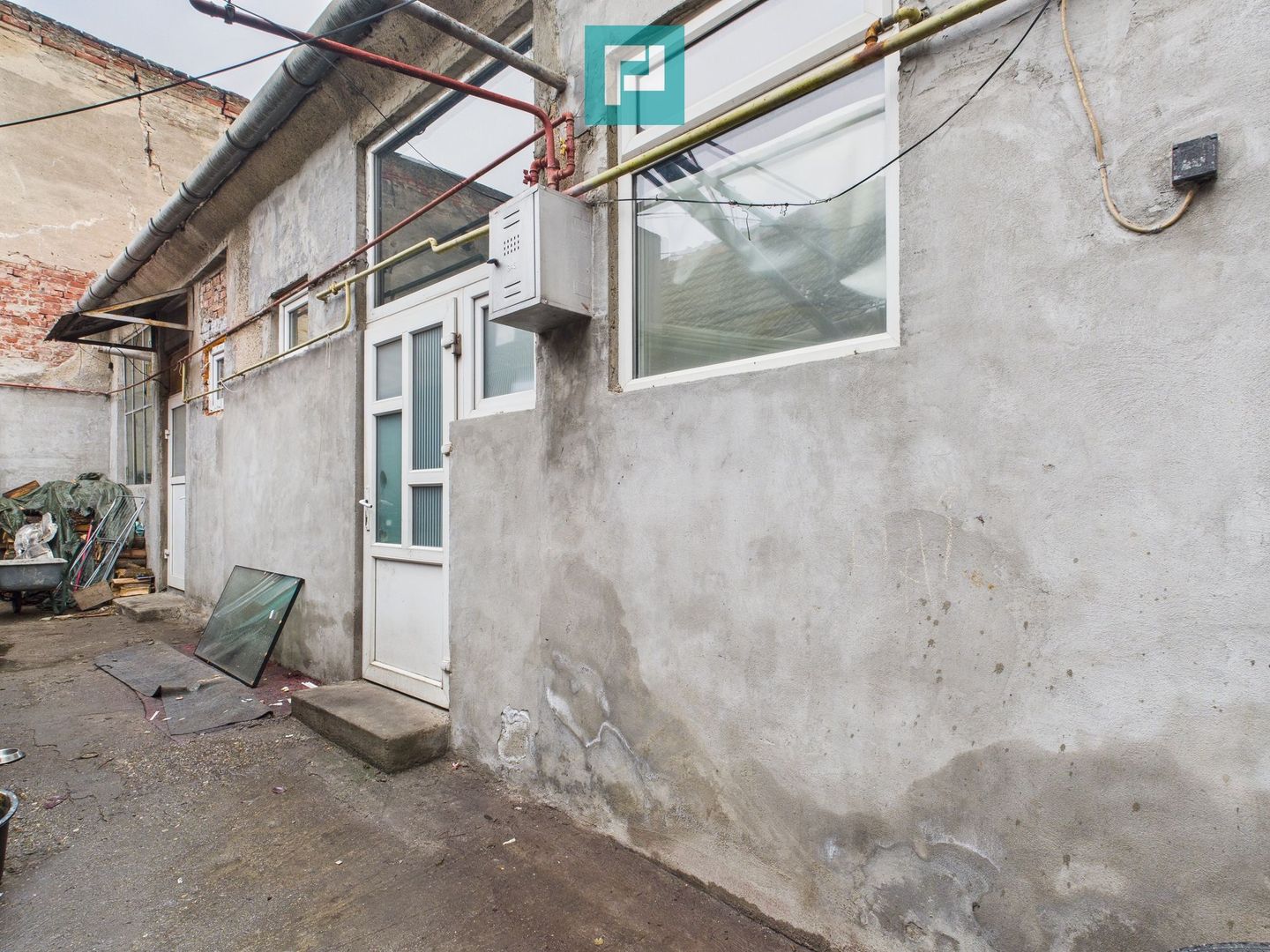 Casă+teren 661 mp în Mehala oportunitate excelentă - Poză 4