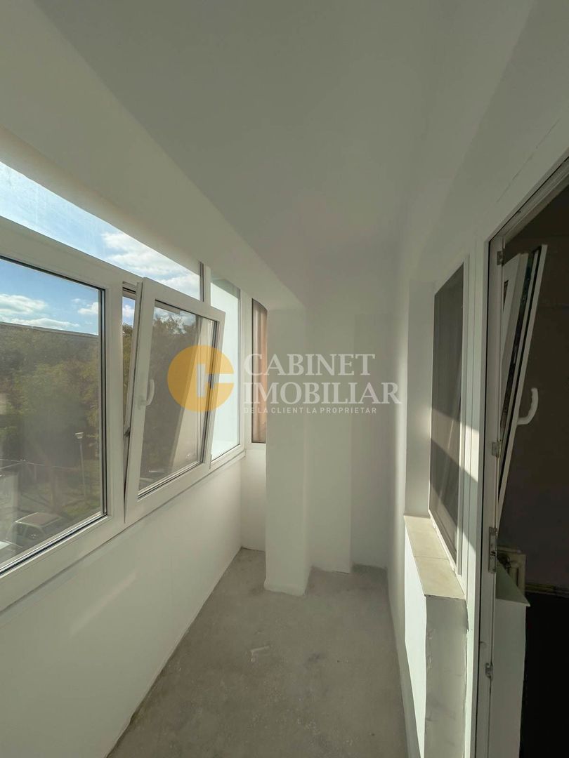 4 camere decomandat - 79 mp - Zona Galata - Poză 11