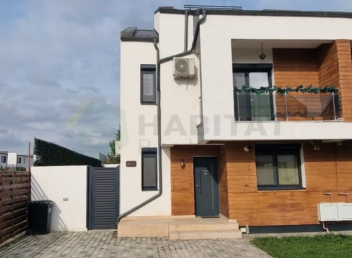 Vilă  cu mansardă, piscină și design modern – Tunari - Poză 38