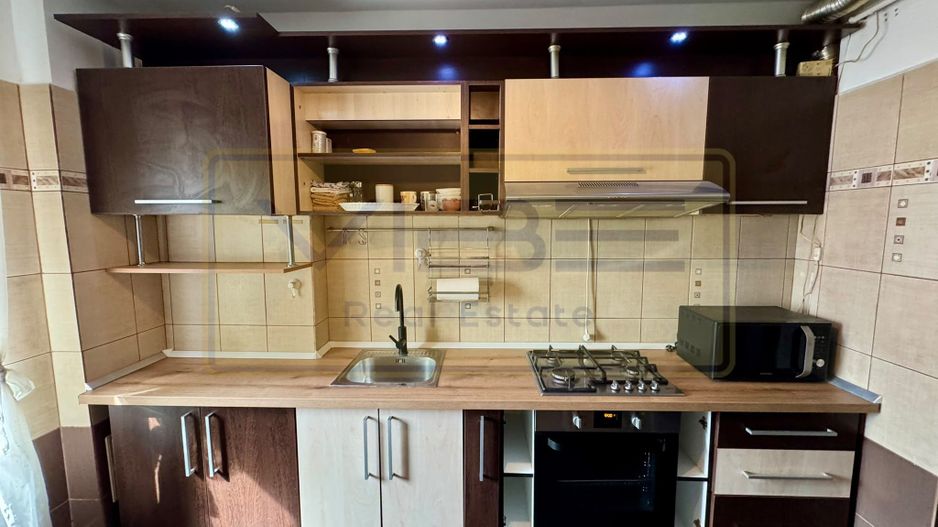 Apartament 3 camere 2 bai Centru -Blv Independentei - Poză 12
