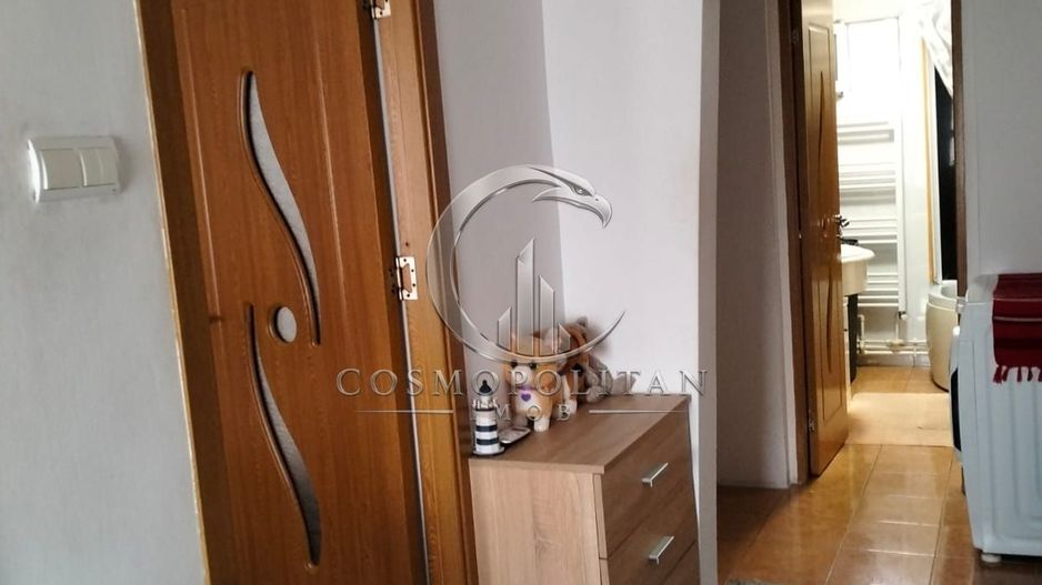Casa si teren 970mp in comuna Costesti/BZ ~ constructie 2013 - Poză 5