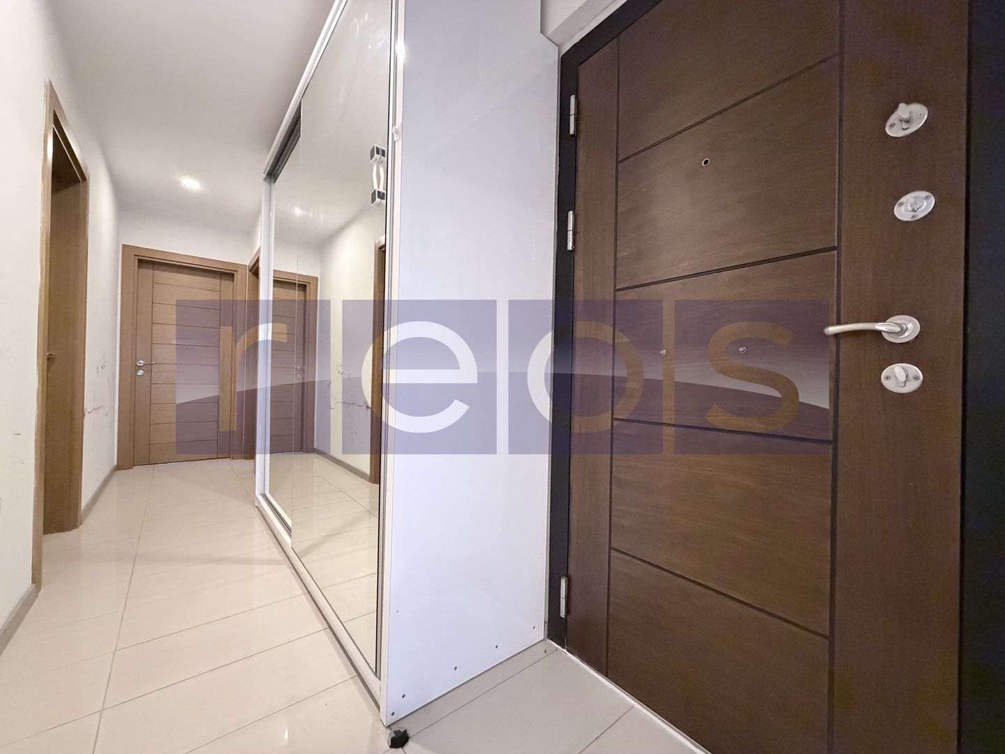 VANZARE 3 CAMERE | LUMINOS | LOC DE PARCARE INCLUS IN PRET | COSMOPOLIS - Poză 8