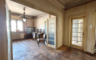 De vânzare apartament 3camere - str. Plantelor - central - Poză 4