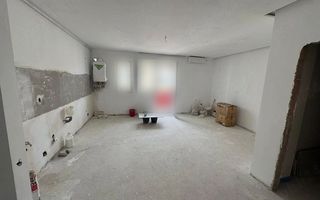 Apartament semifinisat cu 3 camere și balcon generos. - Poză 2