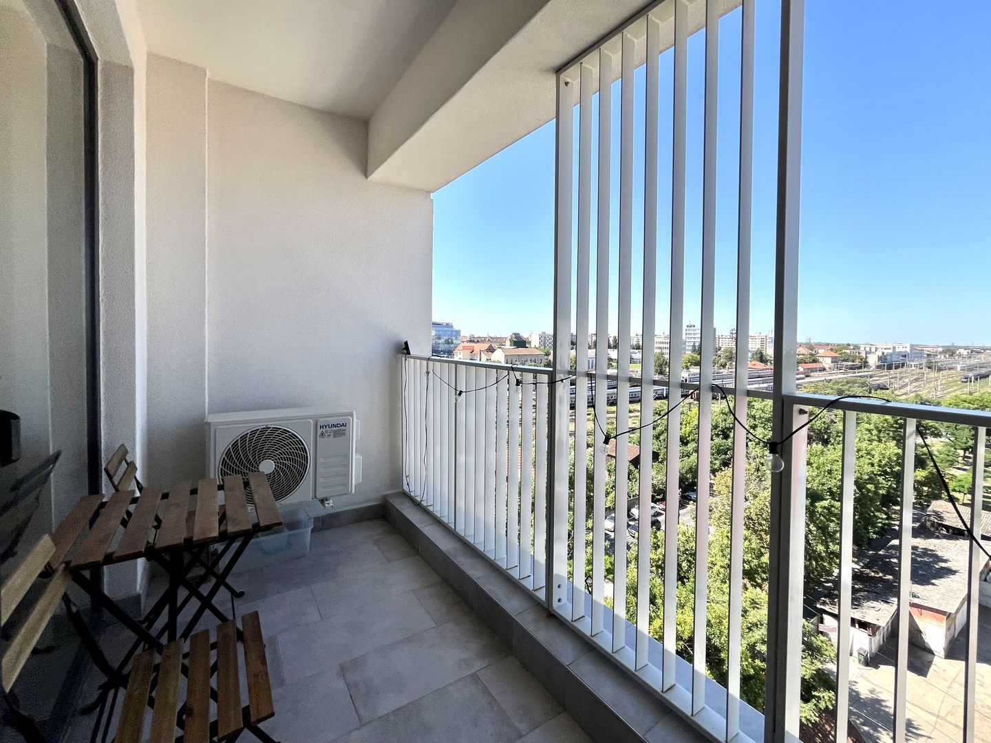 Apartament 2 camere, elegant si vibrant,  zona Central- City of Mara - Poză 17