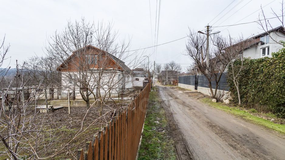 Vânzare casa/vila, 90 mp, sat Bic - Poză 2