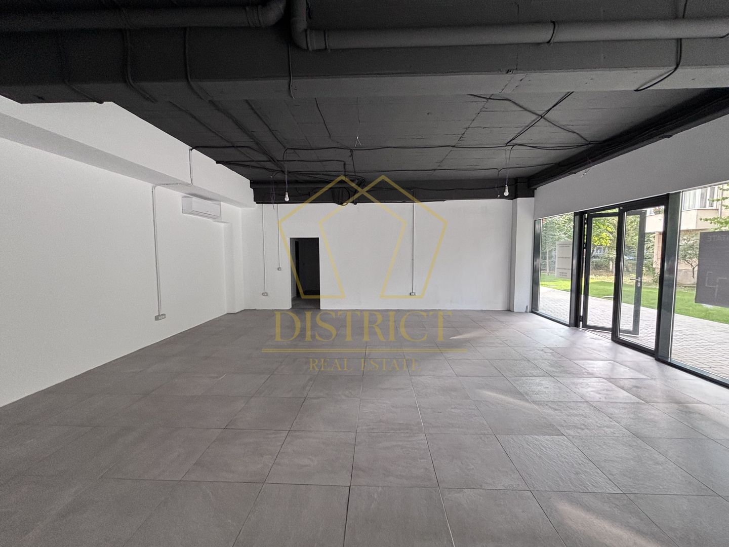 Spatii comerciale 79-84mp, bloc nou | Lipovei - Poză 2