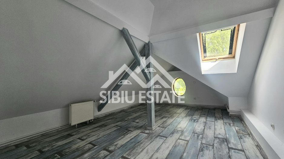 Casa Sibiu central, teren 1000 - Poză 17