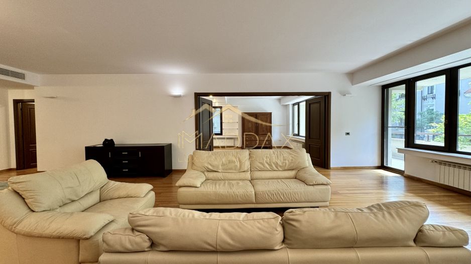 Apartament cu 4 camere 250mp* 2 parcări subterane / Dorobanti-Capitale - Poză 10