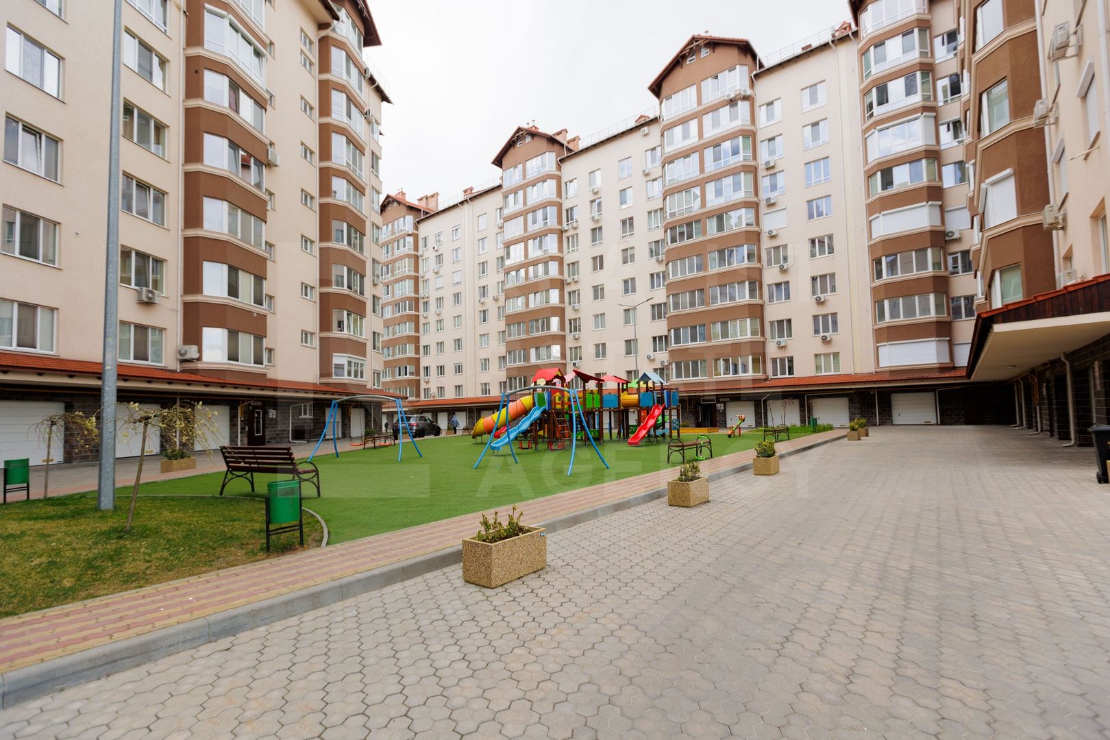 Vânzare, penthouse, 4 camere, strada Alba Iulia, Buiucani. - Poză 34