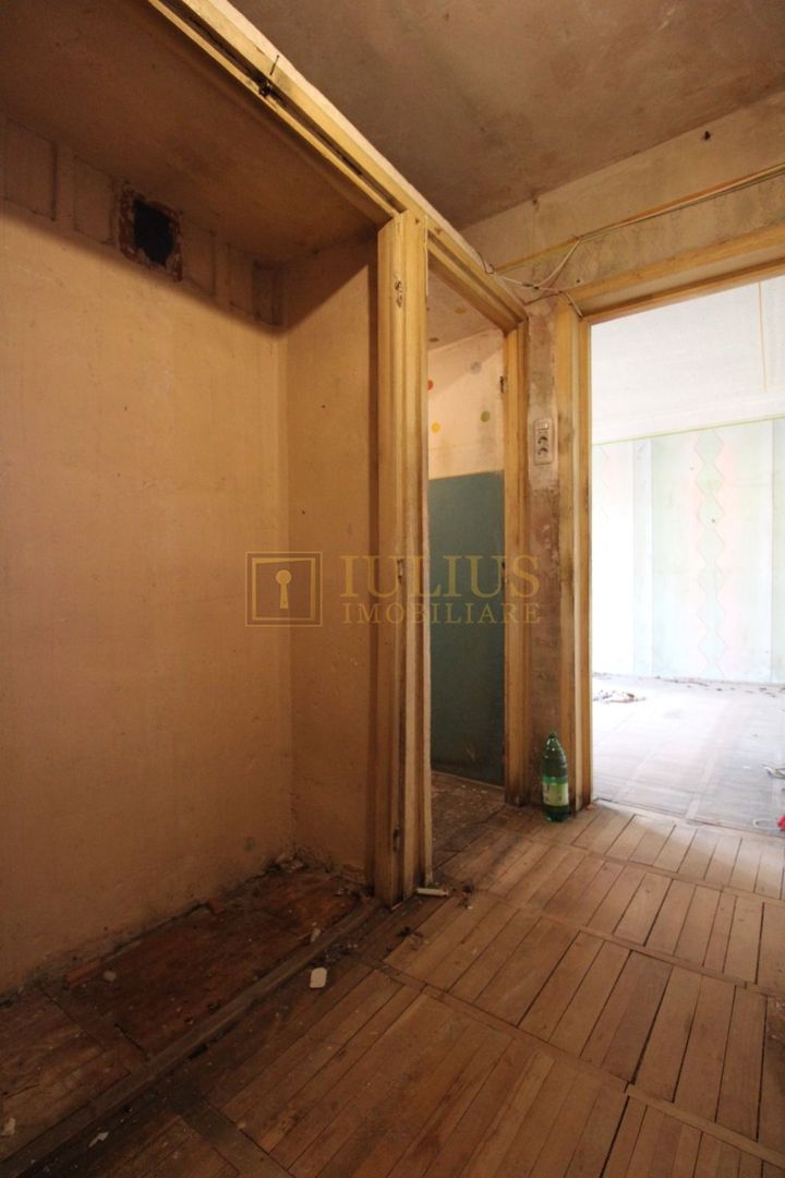 Complex Studentesc str.Daliei, et 3, bloc anvelopat; necesita renovare completa. - Poză 12