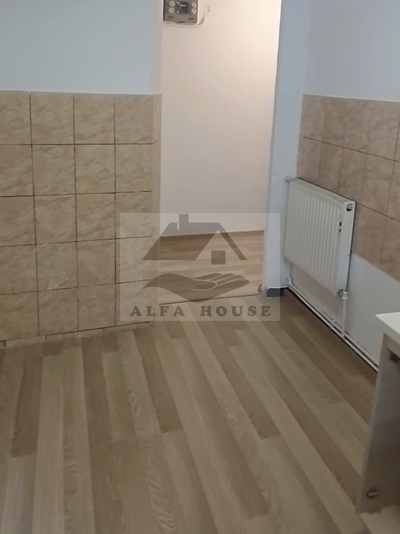 Oportunitate Apartament cu trei camere, Renovat int- zona Astra, 65 mp - Poză 5