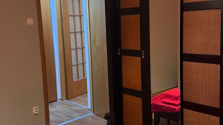 Apartament 2 camere, 60 mp, parcare inclusă, metrou Costin Georgian - Poză 3