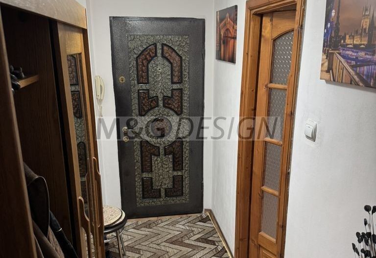 Apartament 2 camere Aradului etaj 1 cu centrala - Poză 7