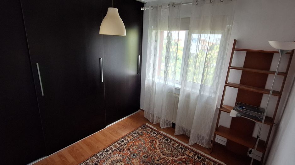 Apartament trei camere - Zona Aradului - Poză 17