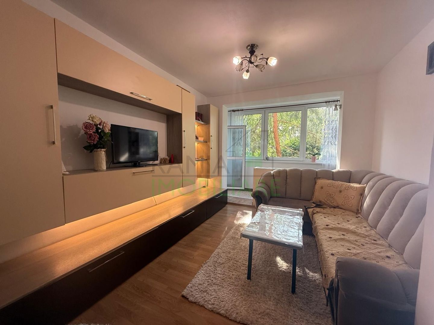 Apartament spațios cu 3 camere, balcon 10 mp și beci – Zona Făget - Poză 1