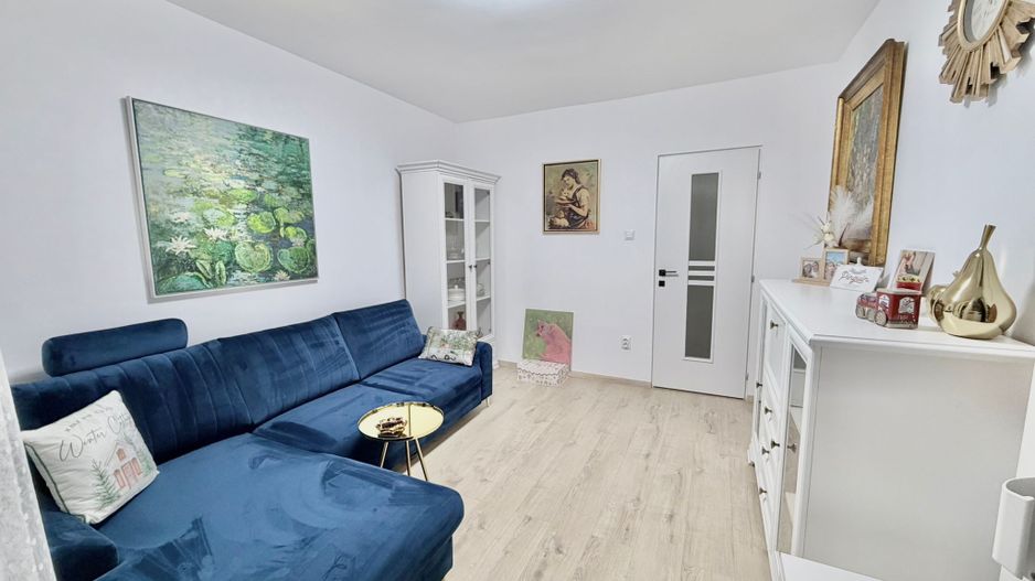 Apartament 2 camere,50mp+balcon,mobilat si utilat,lift nou - Poză 1