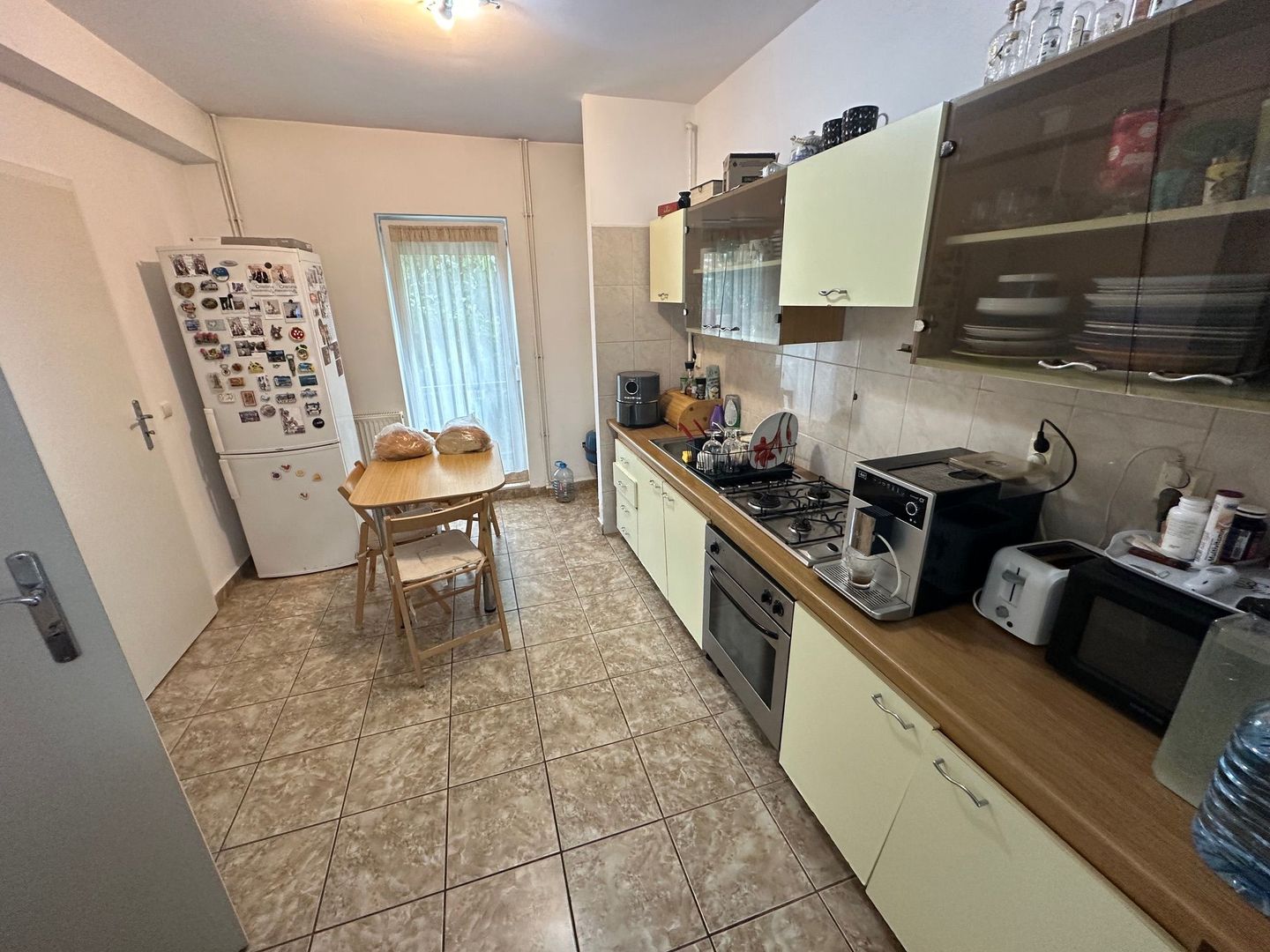 Casă / Vilă cu 5 camere zona Lunei - Poză 9