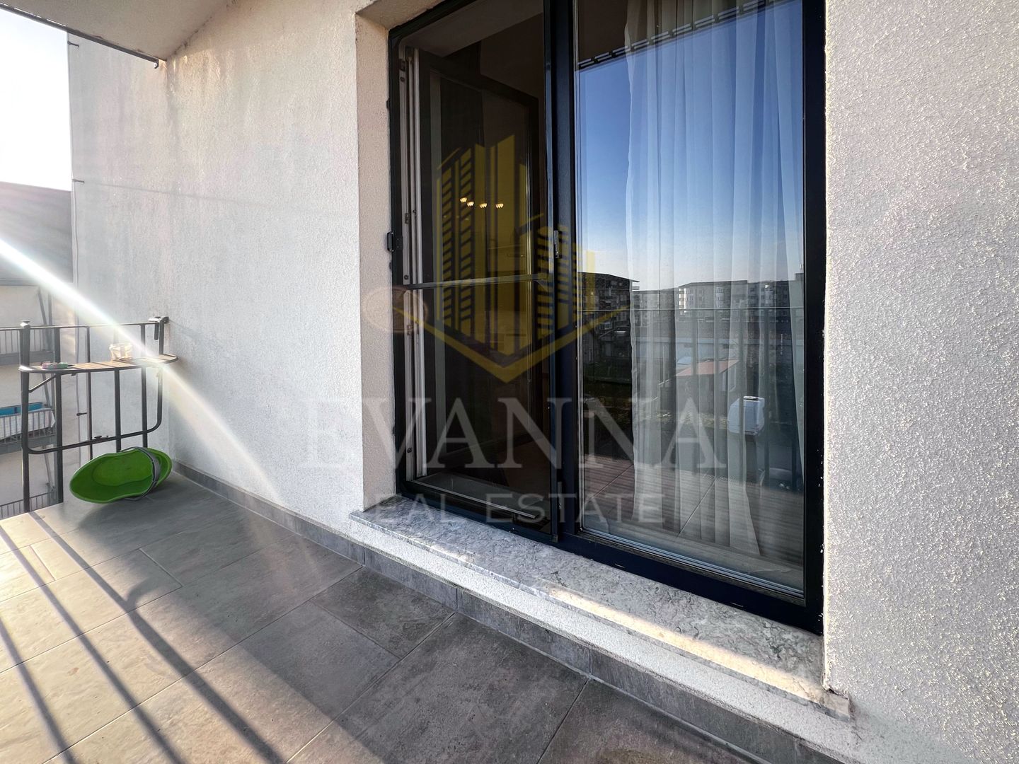 De inchiriat | 2 camere | etaj 3 | 2 locuri de parcare | Str. Coltau. - Poză 8