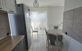 Apartament modern cu terasă generoasă – zona Vivo - Poză 3
