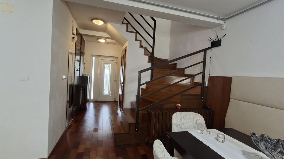 Casa P+E cu 4 camere - Aradului/British SCHOOL - Poză 17