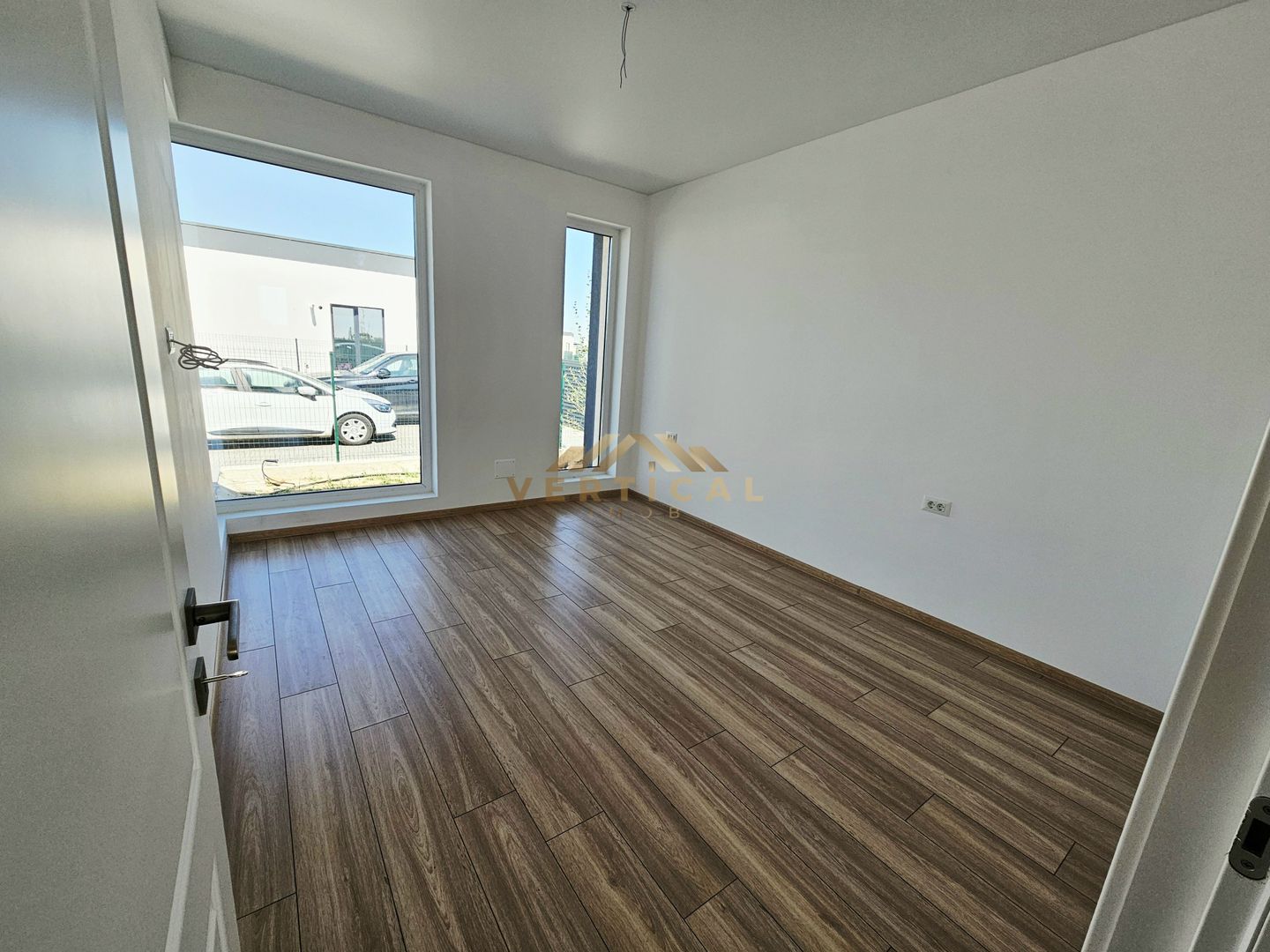 Casa parter | 3 Camere | 2 Bai - Poză 9