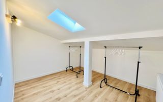 Penthouse 3 camere, 2 băi, la cheie, orientare SUD - întabulat - Poză 10