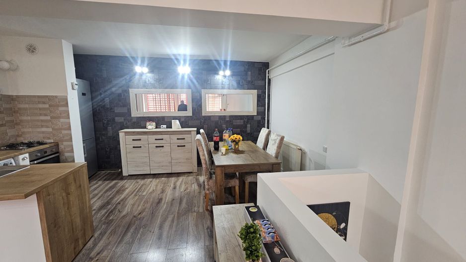 Apartament 2 camere, bloc 2010, garaj, zona Nord - Poză 14